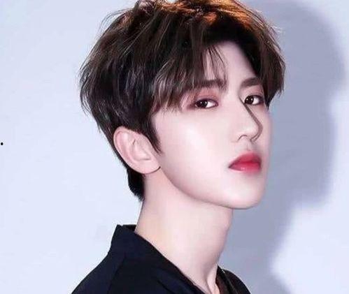 娱乐吃瓜君大鼻子男星